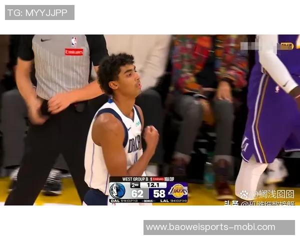 克里斯蒂全力以赴砍下25分三分球表现惊艳全场助力球队奋战